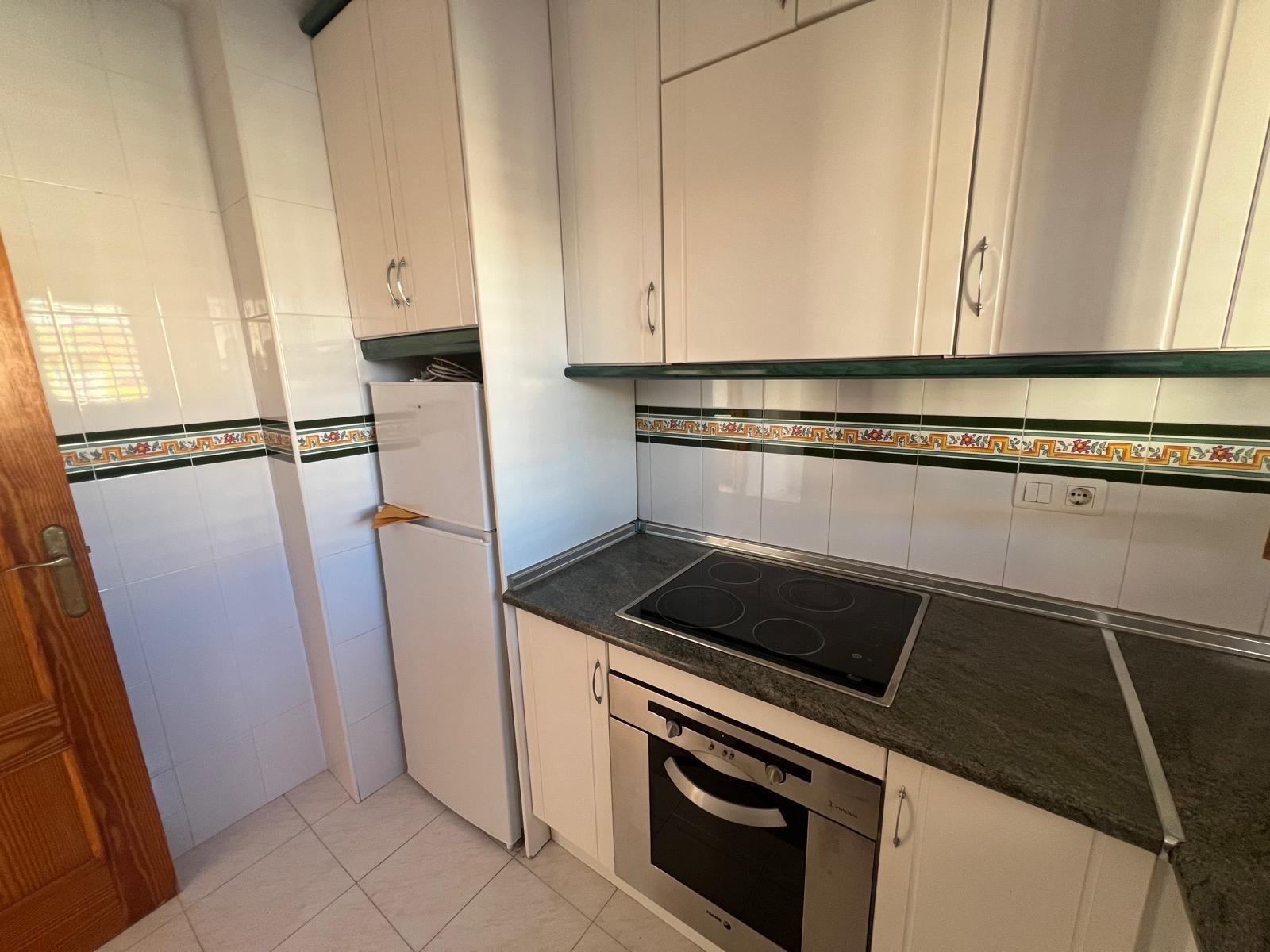 Apartment à Torrevieja, Alicante, Espagne 2 chambres, 74 m2 No. 184323