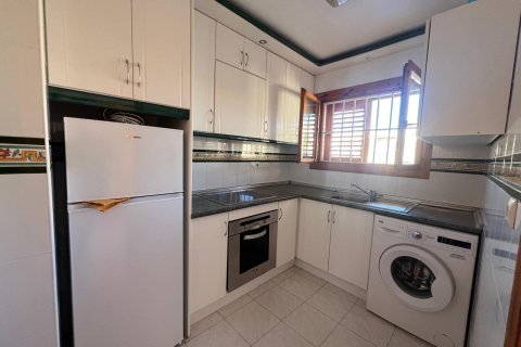 Appartamento in vendita a Torrevieja, Alicante, Spagna 2 camere da letto, 74 mq. N° 184323 - foto 5