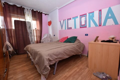 Продажа квартиры в Торревьеха, Аликанте, Испания 2 спальни, 103м2 №184320 - фото 3