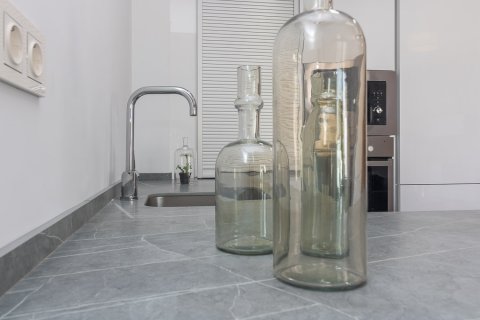 Bungalow for sale in Torrevieja, Alicante, Spain 3 bedrooms,  No. 156441 - photo 7