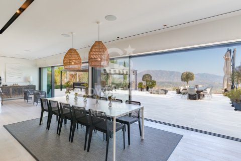 Willa w Ojen, Malaga, Hiszpania 6 sypialni, 437 mkw. nr 156786 – zdjęcie 12