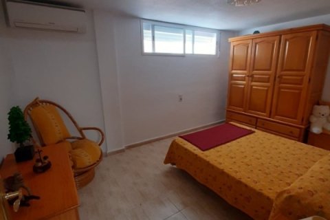 Продажа таухауса в Ла Мата, Аликанте, Испания 5 спален, 203м2 №146064 - фото 6