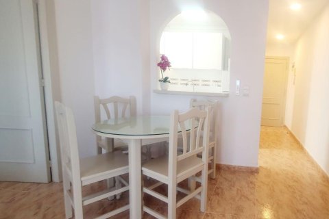Wohnung zum Verkauf in Torrevieja, Alicante, Spanien 1 Schlafzimmer, 59 m2 Nr. 184451 - Foto 2