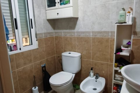Wohnung zum Verkauf in Torrevieja, Alicante, Spanien 4 Schlafzimmer, 120 m2 Nr. 184450 - Foto 9
