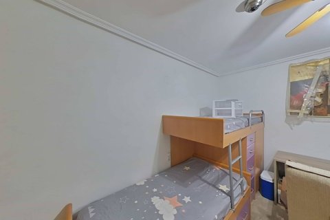 Wohnung zum Verkauf in Torrevieja, Alicante, Spanien 4 Schlafzimmer, 120 m2 Nr. 184450 - Foto 30