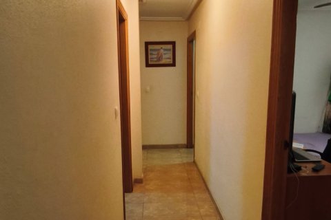 Wohnung zum Verkauf in Torrevieja, Alicante, Spanien 4 Schlafzimmer, 120 m2 Nr. 184450 - Foto 21