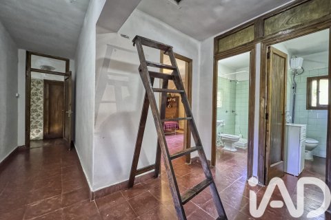 Apartament w Teruel, Hiszpania 6 sypialni, 228 mkw. nr 172838 – zdjęcie 30