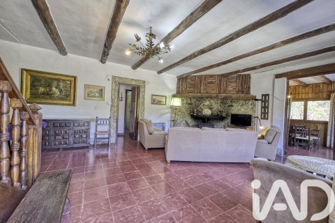 Apartament w Teruel, Hiszpania 6 sypialni, 228 mkw. nr 172838 – zdjęcie 22