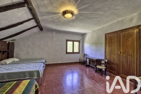 Apartament w Teruel, Hiszpania 6 sypialni, 228 mkw. nr 172838 – zdjęcie 25