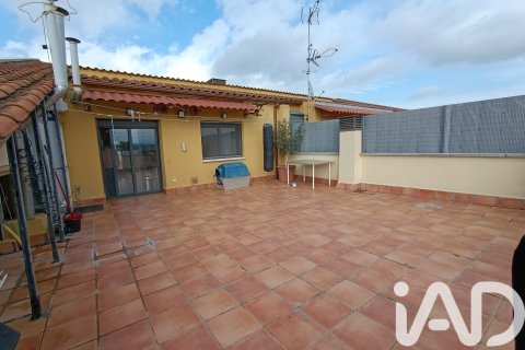 Dvīņu māja pārdošanā Llica D'amunt, Barcelona, Spānijā 3 istabas, 149 m2 Nr. 172835 - attēls 9