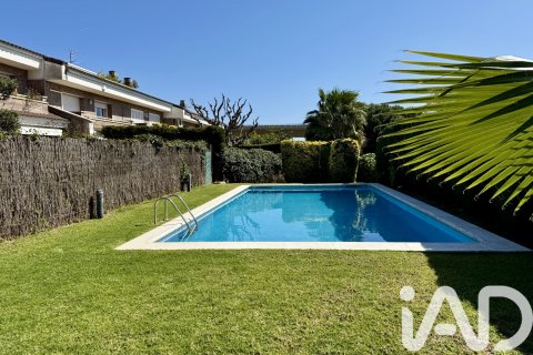 House à vendre à Sant Andreu de Llavaneres, Barcelona, Espagne, 4 chambres, 291 m2 No. 172839 - photo 3