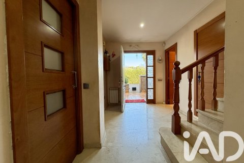 House à vendre à Sant Andreu de Llavaneres, Barcelona, Espagne, 4 chambres, 291 m2 No. 172839 - photo 8