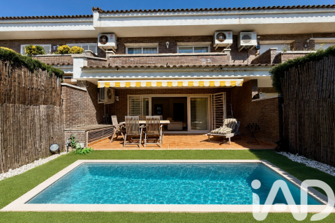 House à Sant Andreu de Llavaneres, Barcelona, Espagne 4 chambres, 291 m2 No. 172839