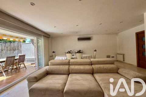House à vendre à Sant Andreu de Llavaneres, Barcelona, Espagne, 4 chambres, 291 m2 No. 172839 - photo 12