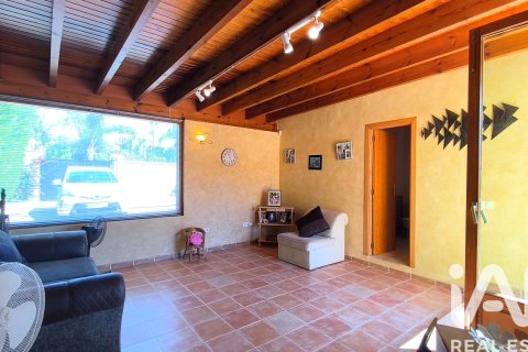 Hus till salu i Mutxamel, Alicante, Spanien 5 sovrum, 317 kvm. Nr. 172836 - foto 26
