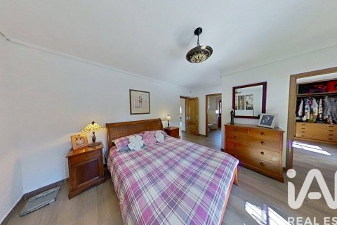 Hus till salu i Mutxamel, Alicante, Spanien 5 sovrum, 317 kvm. Nr. 172836 - foto 10