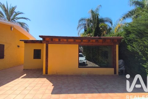 Hus till salu i Mutxamel, Alicante, Spanien 5 sovrum, 317 kvm. Nr. 172836 - foto 27