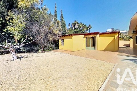 Hus till salu i Mutxamel, Alicante, Spanien 5 sovrum, 317 kvm. Nr. 172836 - foto 22