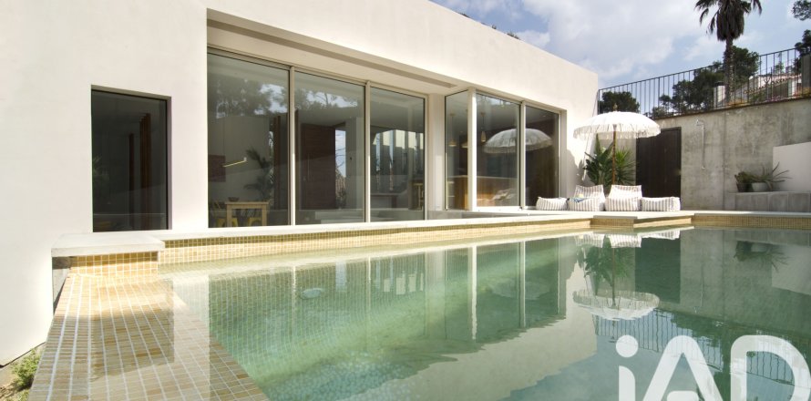 Casa a Sant Pere de Ribes, Barcelona, Spagna 4 camere da letto, 300 mq. N° 172837