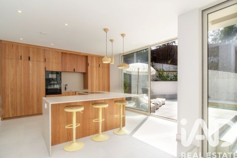 Casa in vendita a Sant Pere de Ribes, Barcelona, Spagna 4 camere da letto, 300 mq. N° 172837 - foto 4