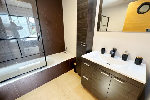 Huoneisto myytävänä Mar Menor Golf Resort, Murcia, Espanja, 2 makuuhuonetta,  No. 144569 - kuva 26