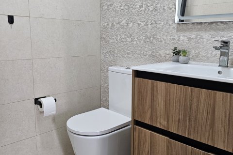 Villa till salu i Dolores, Alicante, Spanien 3 sovrum, 141 kvm. Nr. 144570 - foto 11