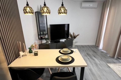 Apartament w Torrevieja, Alicante, Hiszpania 2 sypialnie, 82 mkw. nr 144573 – zdjęcie 7