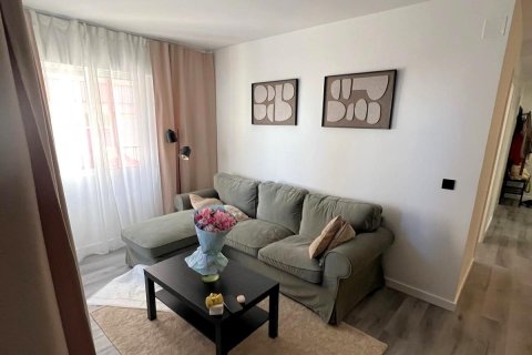 Apartament w Torrevieja, Alicante, Hiszpania 2 sypialnie, 82 mkw. nr 144573 – zdjęcie 5