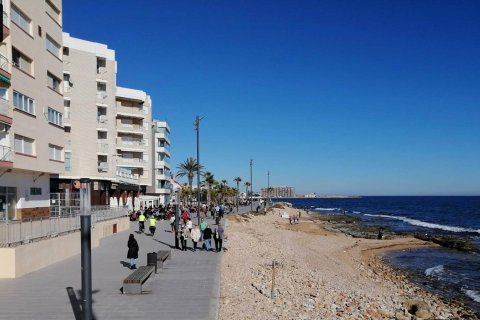 Apartament w Torrevieja, Alicante, Hiszpania 2 sypialnie, 82 mkw. nr 144573 – zdjęcie 30