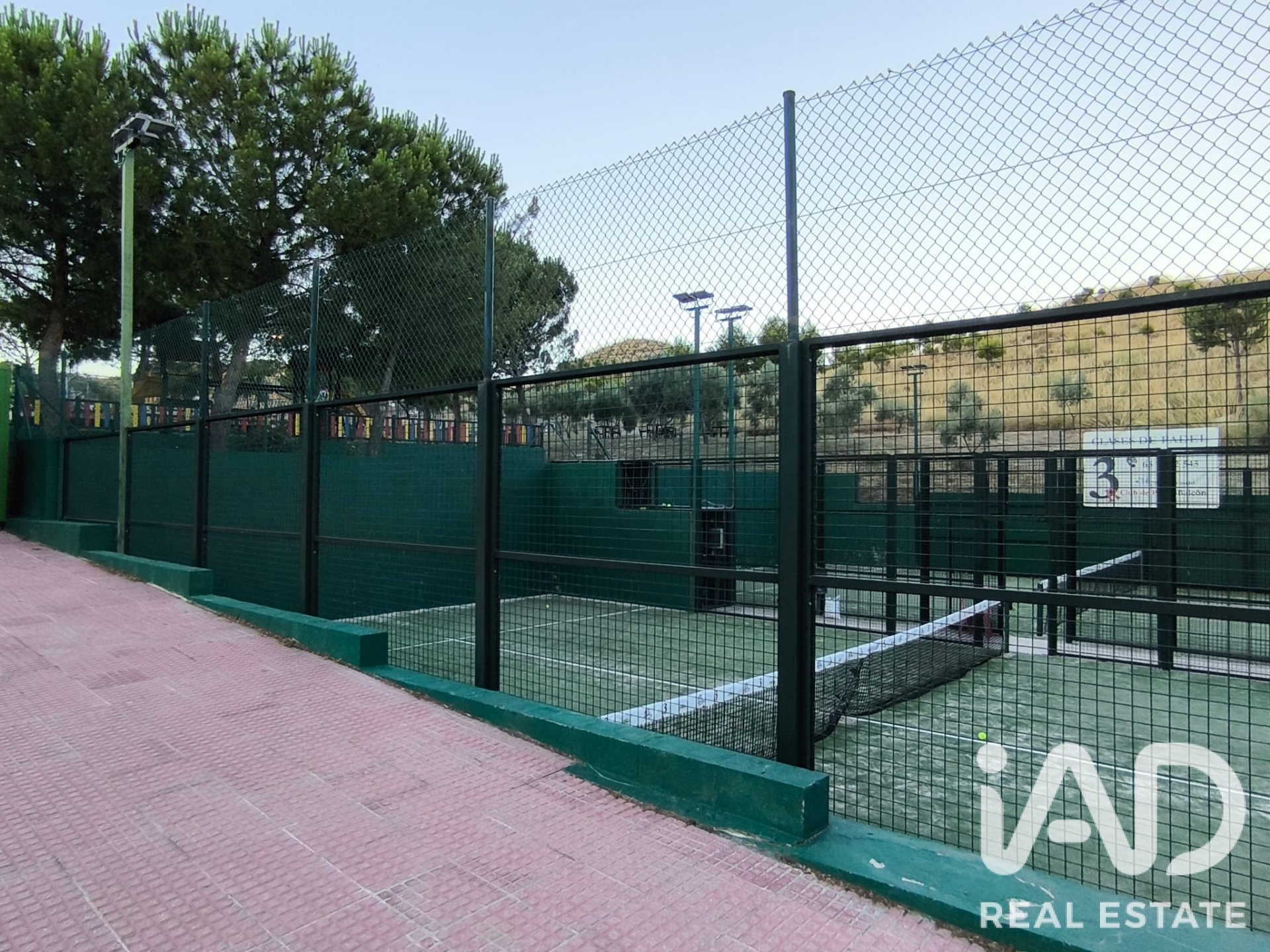 Terreno a Colmenar de Oreja, Madrid, Spagna 1109 mq. N° 194382