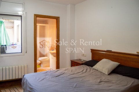 Lägenhet till salu i Blanes, Girona, Spanien 3 sovrum, 74 kvm. Nr. 168067 - foto 17