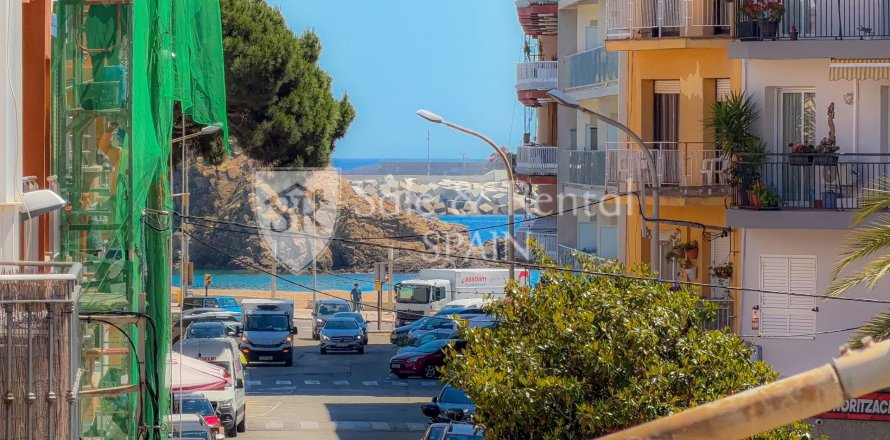 Lägenhet i Blanes, Girona, Spanien 3 sovrum, 74 kvm. Nr. 168067
