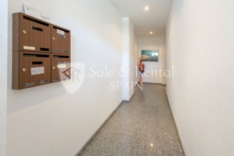 Lägenhet till salu i Blanes, Girona, Spanien 3 sovrum, 74 kvm. Nr. 168067 - foto 21