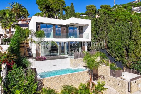 House for sale in Lloret de Mar, Girona, Spain 3 bedrooms, 222 sq.m. No. 168068 - photo 28