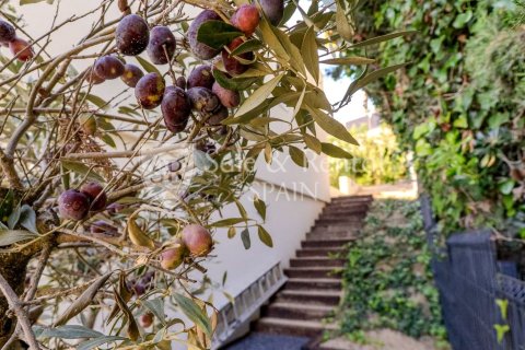House for sale in Lloret de Mar, Girona, Spain 3 bedrooms, 222 sq.m. No. 168068 - photo 24
