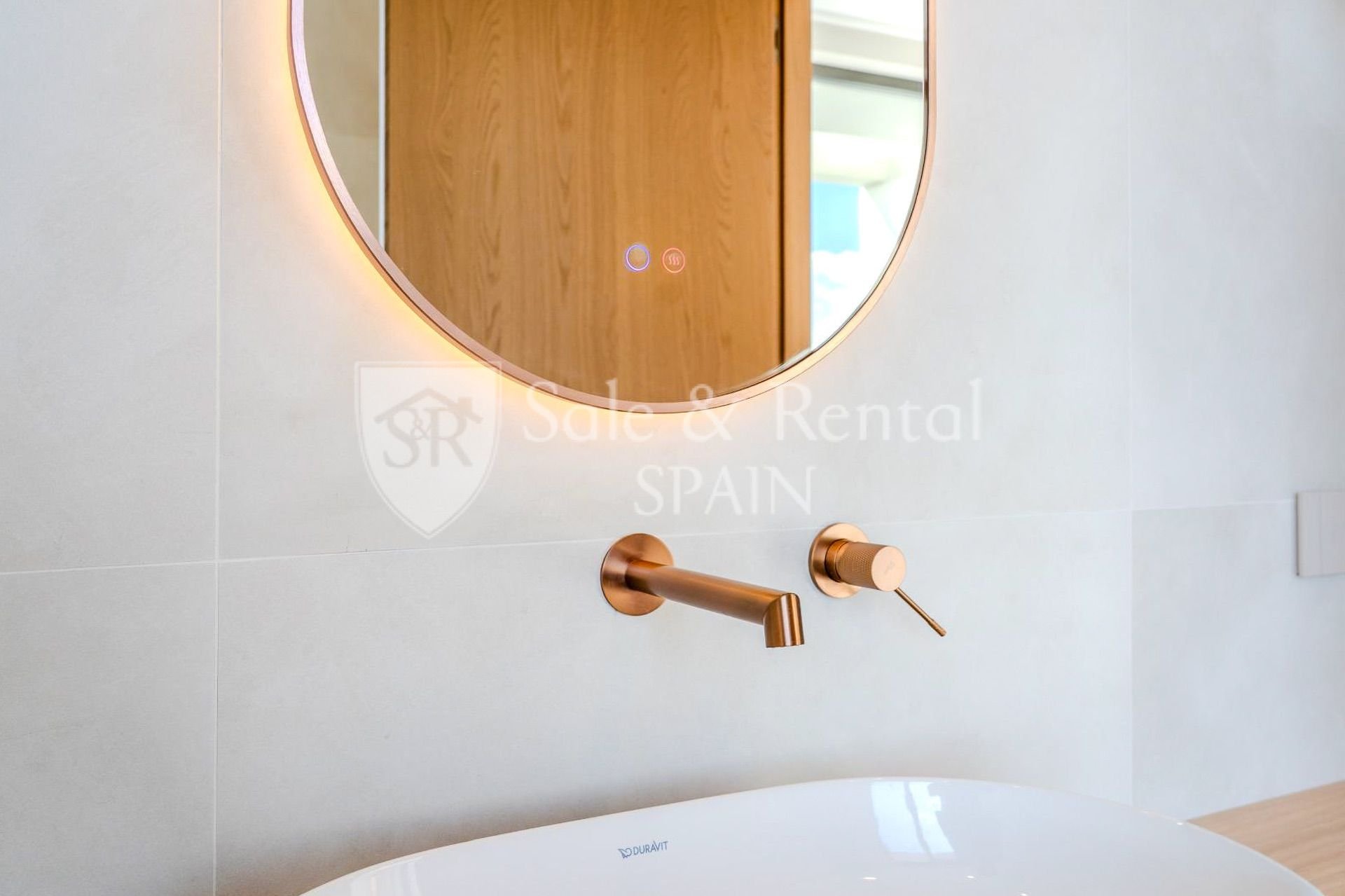 House à Lloret de Mar, Girona, Espagne 3 chambres, 222 m2 No. 168068