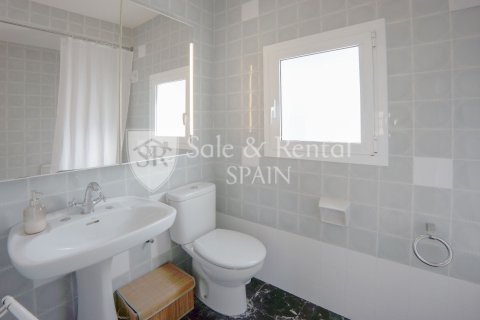 House for sale in Sant Feliu de Guixols, Girona, Spain 2 bedrooms, 95 sq.m. No. 168069 - photo 14