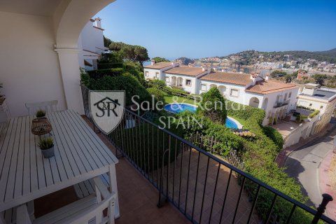 House for sale in Sant Feliu de Guixols, Girona, Spain 4 bedrooms, 100 sq.m. No. 168066 - photo 3