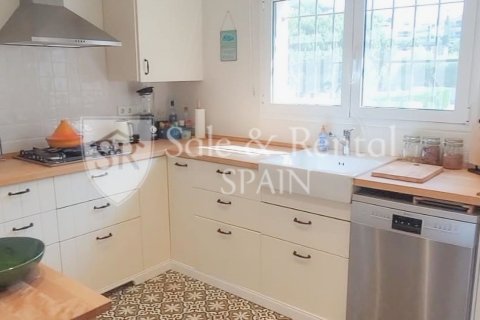 House for sale in Sant Feliu de Guixols, Girona, Spain 4 bedrooms, 100 sq.m. No. 168066 - photo 18