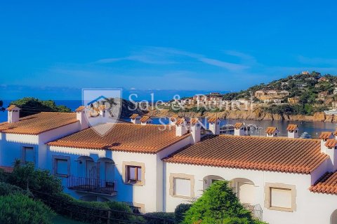 House for sale in Sant Feliu de Guixols, Girona, Spain 4 bedrooms, 100 sq.m. No. 168066 - photo 21