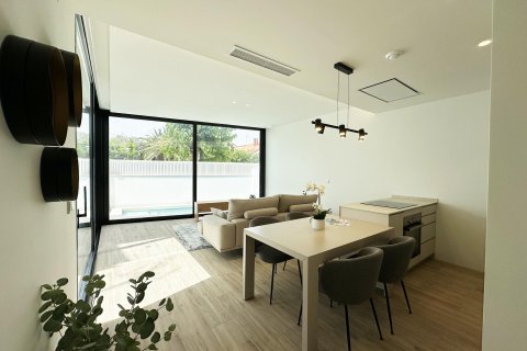 Villa in vendita a Torre de la Horadada, Alicante, Spagna 3 camere da letto, 130 mq. N° 151627 - foto 7