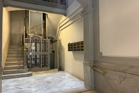 Appartamento in vendita a Barcelona, Spagna 5 camere da letto, 136 mq. N° 180529 - foto 20