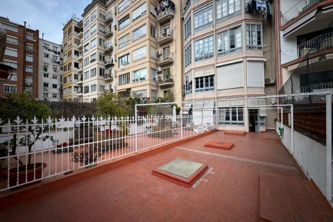 Appartamento a Barcelona, Spagna 5 camere da letto, 136 mq. N° 180529