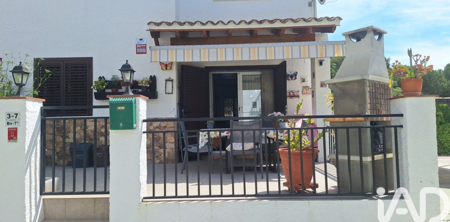 Casa a El Vendrell, Tarragona, Spagna 4 camere da letto, 147 mq. N° 172353