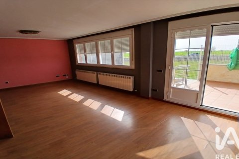 Продажа дома в Вильярес-де-ла-Рейна, Саламанка, Испания 4 спальни, 309м2 №172354 - фото 3