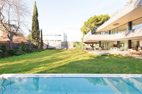 Talo myytävänä Sant Cugat Del Valles, Barcelona, Espanja, 6 makuuhuonetta, No. 184613 - kuva 15