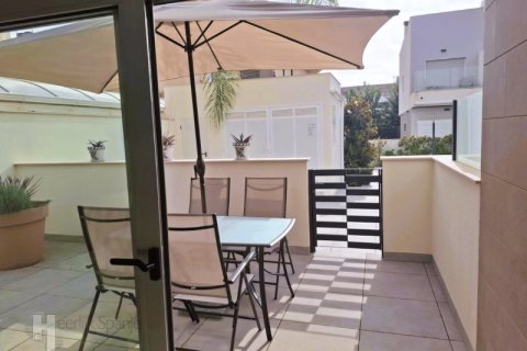 Villa for sale in San Javier, Murcia, Spain 3 bedrooms, No. 197020 - photo 8