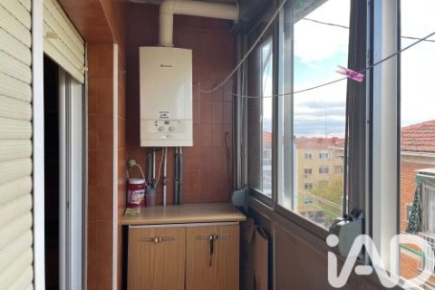 Huoneisto myytävänä Madrid, Espanja, 2 makuuhuonetta, 66 m2 No. 188188 - kuva 6