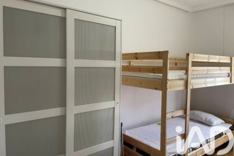 Huoneisto myytävänä Madrid, Espanja, 2 makuuhuonetta, 66 m2 No. 188188 - kuva 18