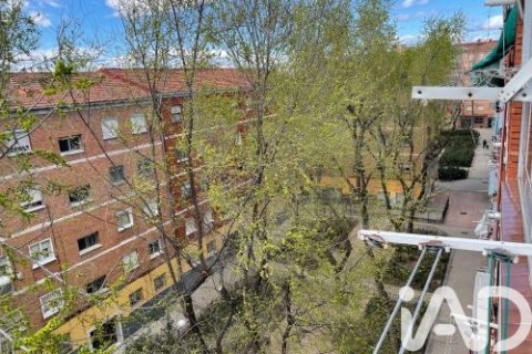 Huoneisto myytävänä Madrid, Espanja, 2 makuuhuonetta, 66 m2 No. 188188 - kuva 8